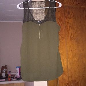 Express lace shoulder yoke tank olive